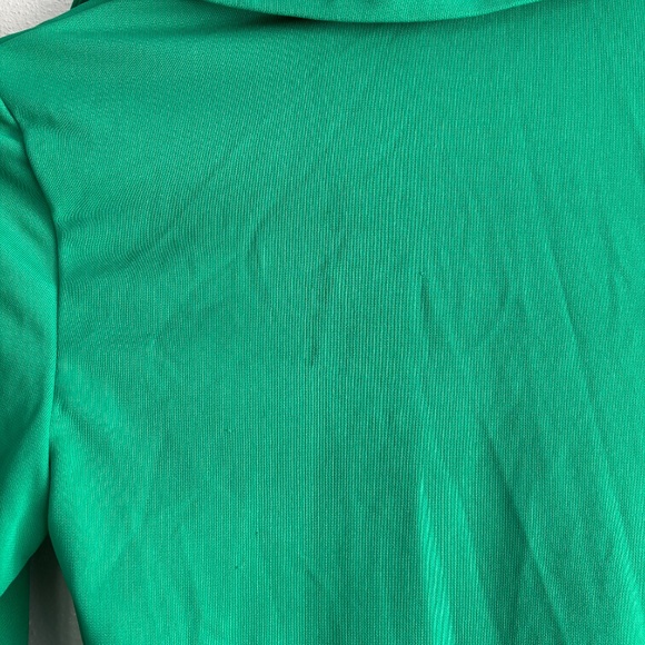 L'Academie The Amarine Top in Parrot Green - Picture 6 of 7